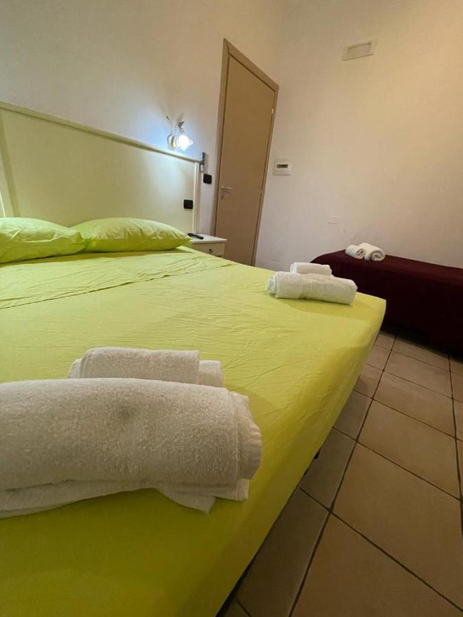 Bed and Breakfast Oz House Scalea Zewnętrze zdjęcie